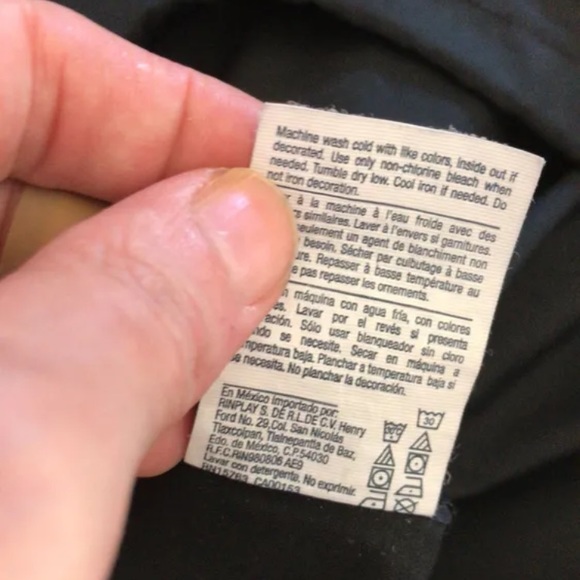 🆕black champion pull over hooded jacket(S) - Picture 5 of 7